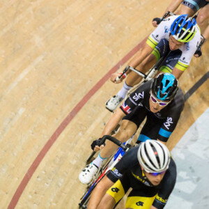 Riders ascending the Cote de La Roche. Photo by Sirotti